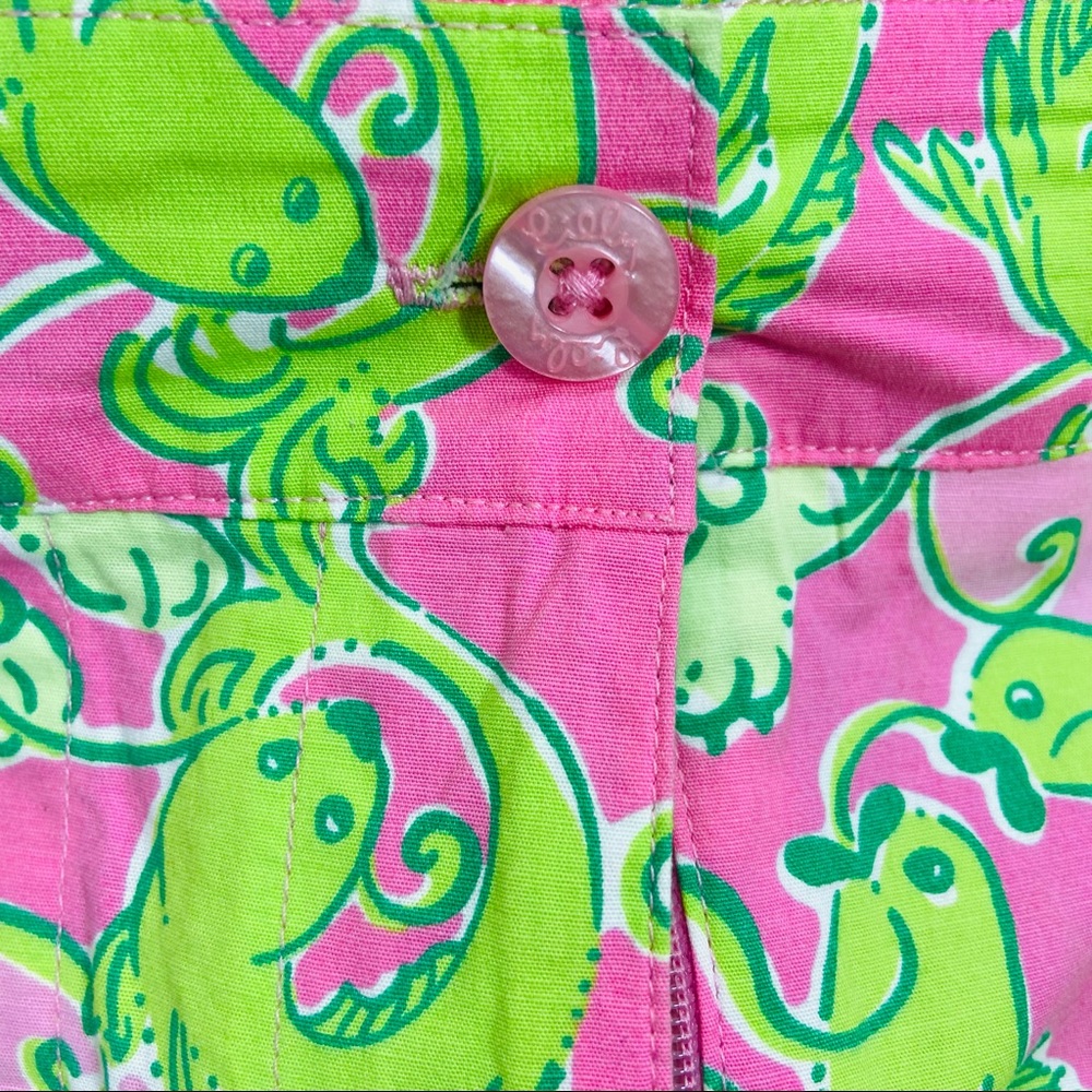 Lilly Pulitzer green lion fish wide leg capris. 8 - Picture 10 of 11